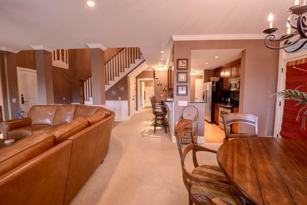 The Village Condo Greensboro Dış mekan fotoğraf
